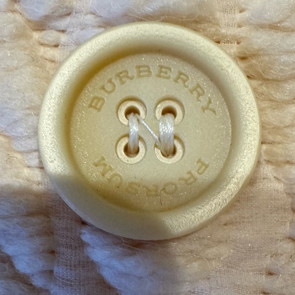 Burberry Porsum (runway women wool coat) color off white Size 38. Made in Italy - Picture 2 of 7